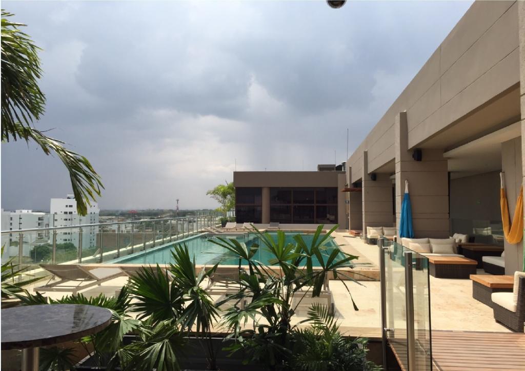 Ghl Hotel Montería Exterior photo Rooftop pool at the hotel