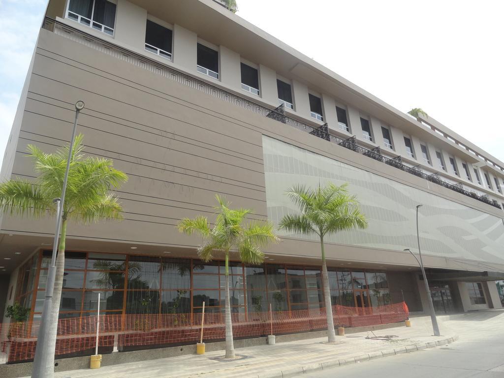 Ghl Hotel Montería Exterior photo The National Museum of the Dominican Republic