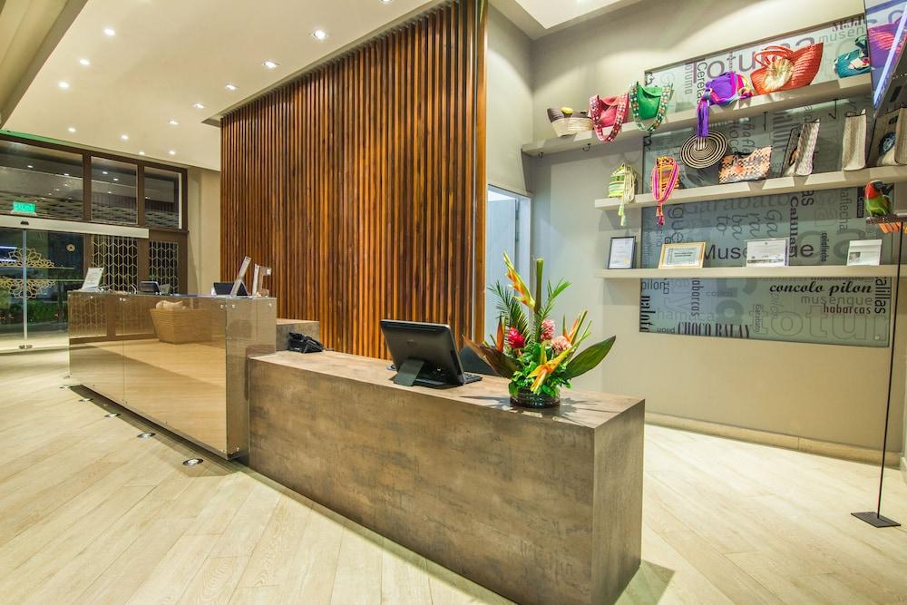 Ghl Hotel Montería Exterior photo Reception area